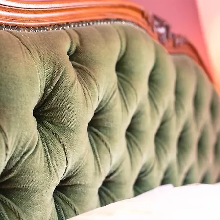 Отель Dotty's Boutique 4*