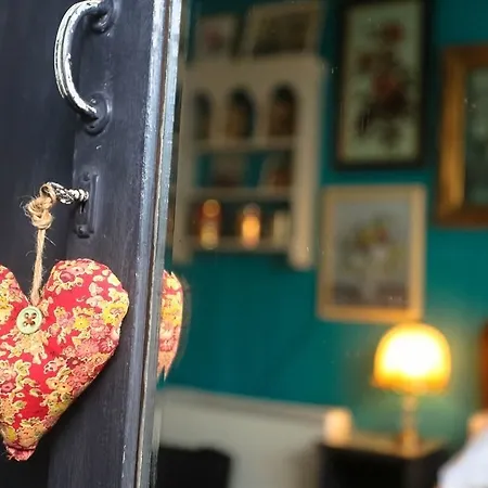 Отель Dotty's Boutique 4*